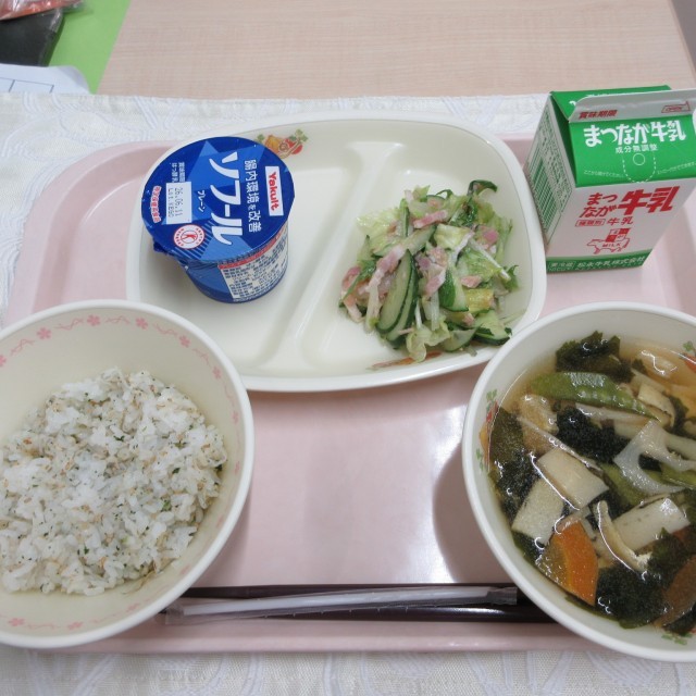 今日の給食